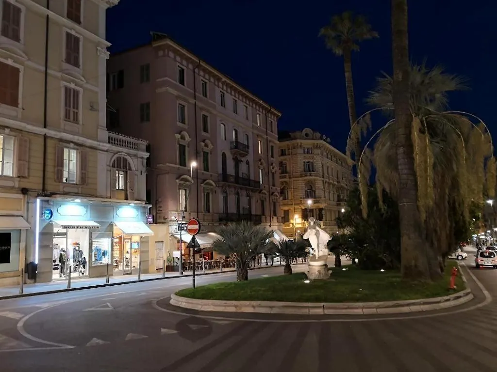 Petit Avec Classe Sanremo Apartment