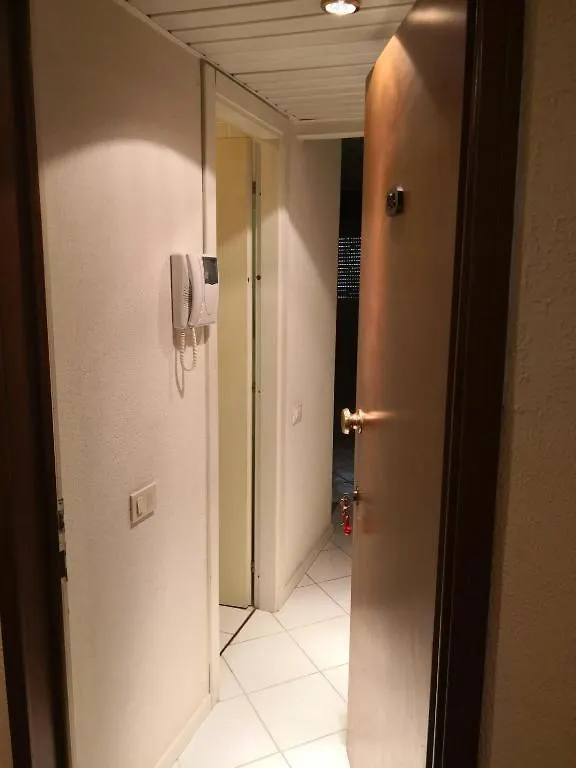 Apartment Petit Avec Classe Sanremo Italy
