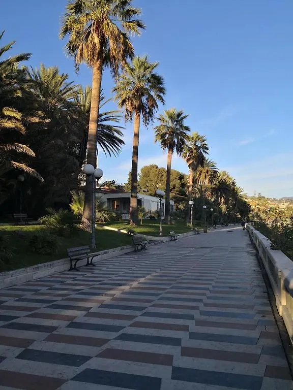 Petit Avec Classe Sanremo Apartment