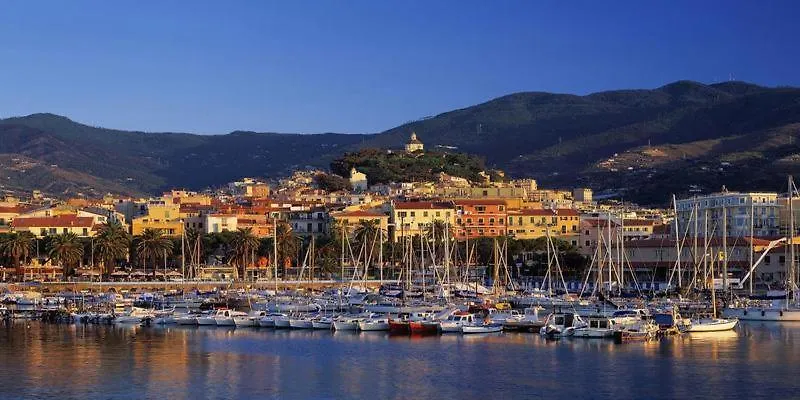 Petit Avec Classe Sanremo